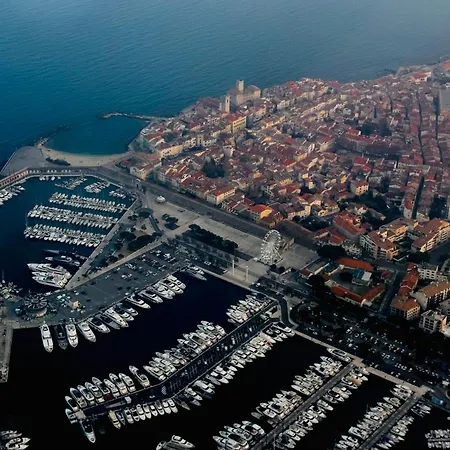 L De Manon, Centre Historique Du Vieil * Antibes